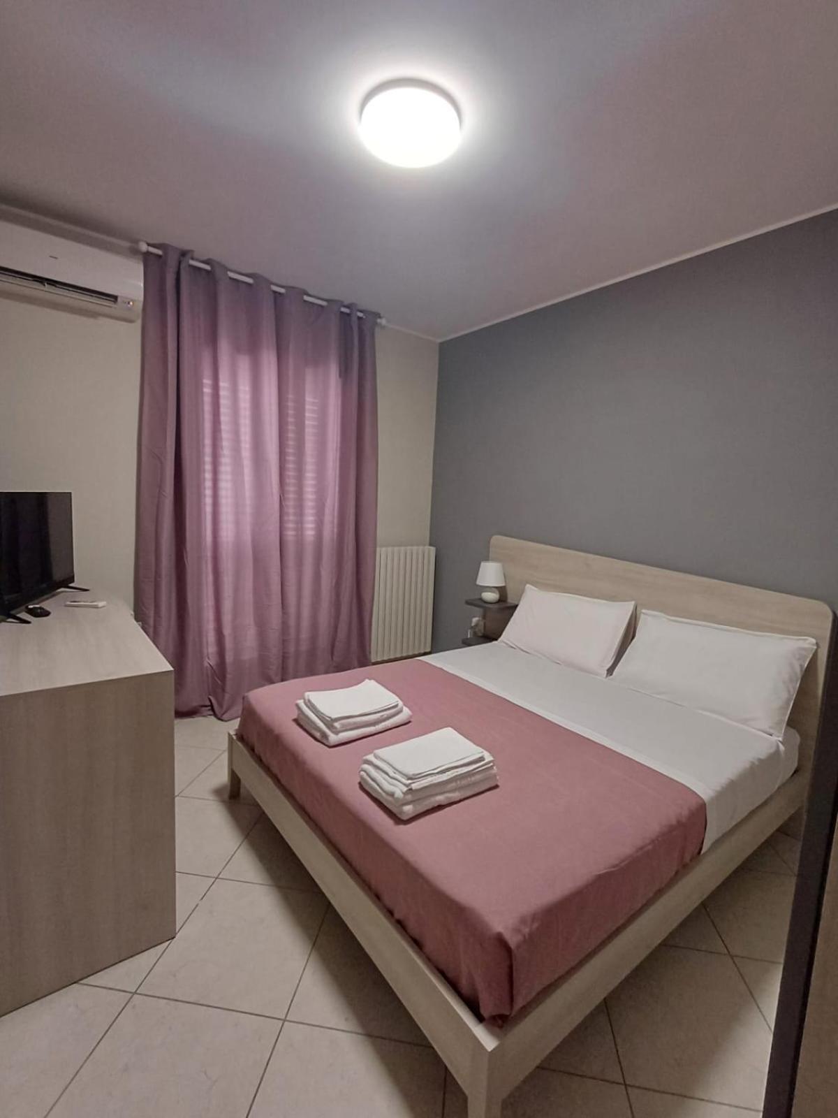 Affitta Camere Gold Barletta Exterior foto